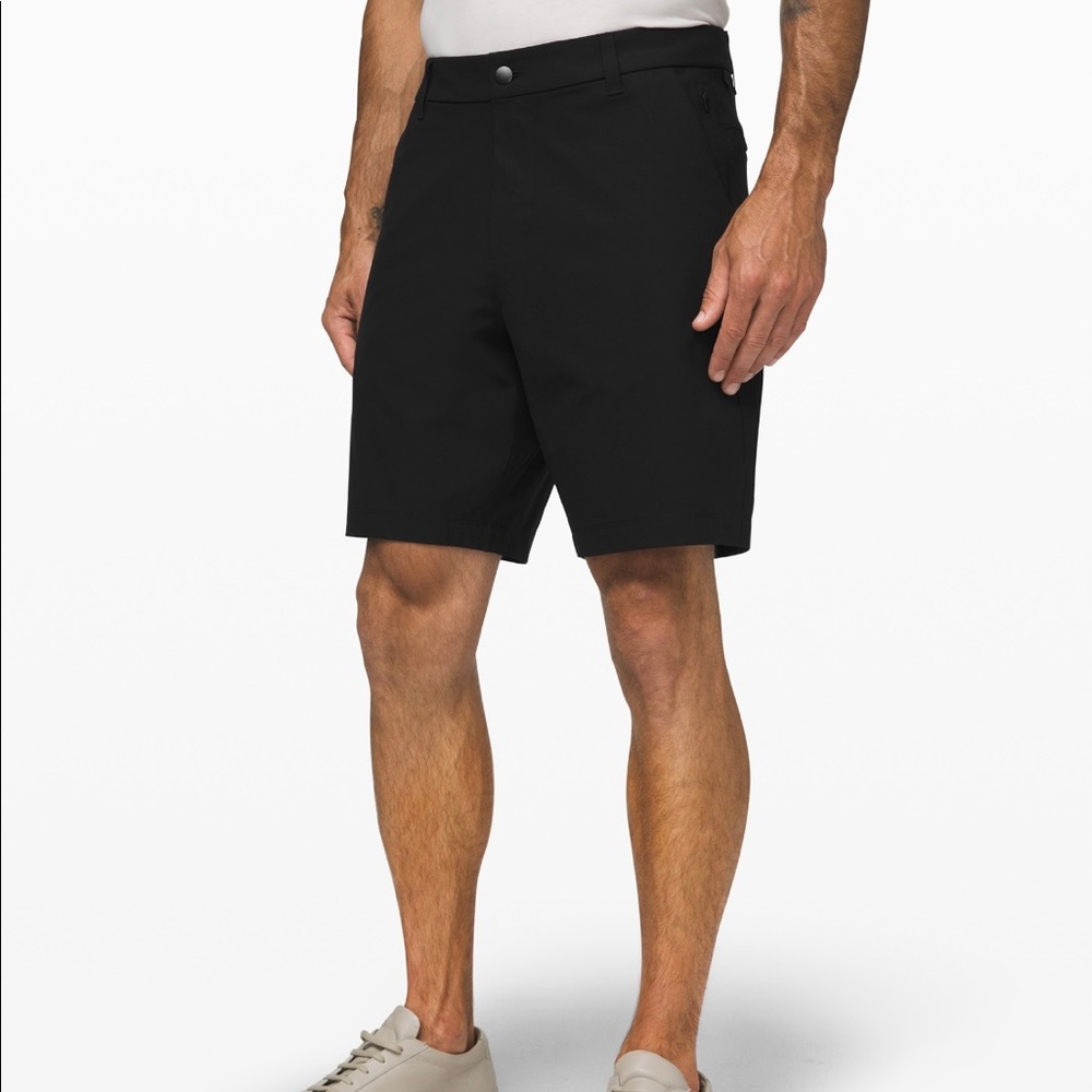 Lululemon Commission Short 9”